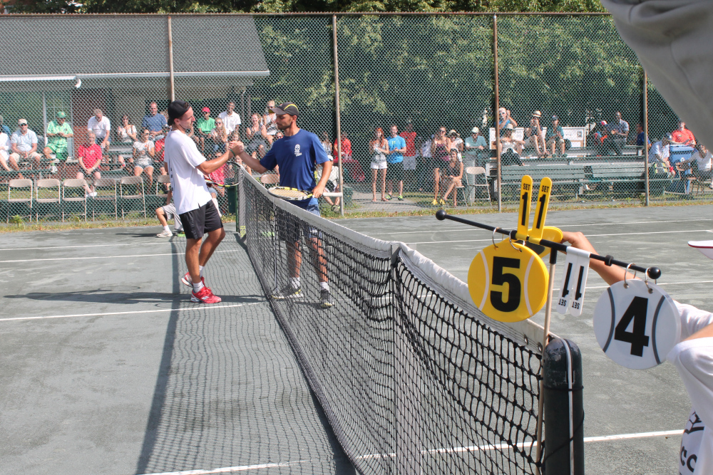 Équipe tennis40-0