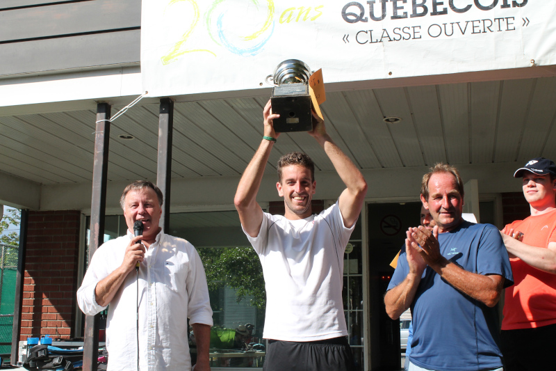 Équipe tennis40-0